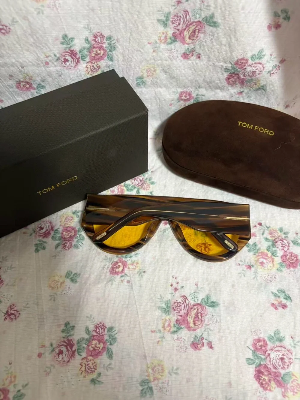 Tom Ford Tortoiseshell Frame with Yellow Lenses Sunglasses